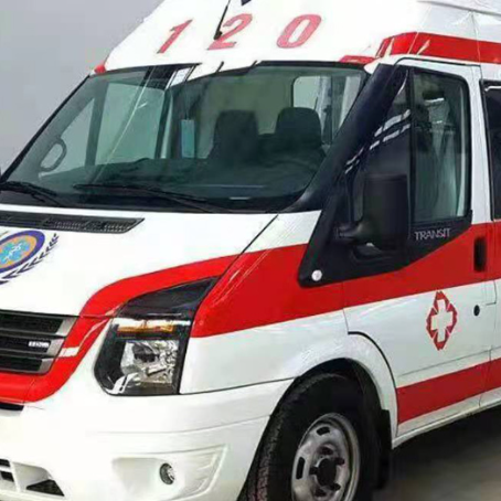 新化非急救护送病人转院租赁救护车的优缺点对比